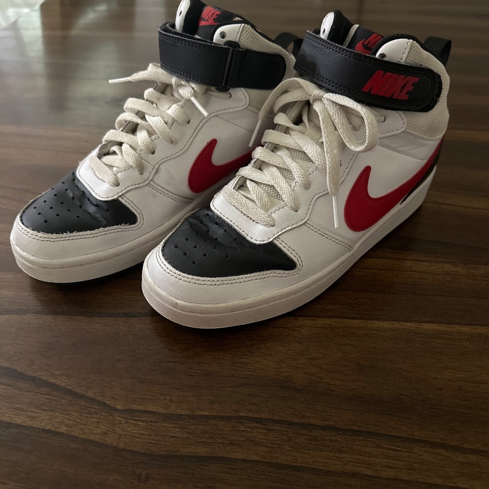 Kids Nike Borough Mid 2